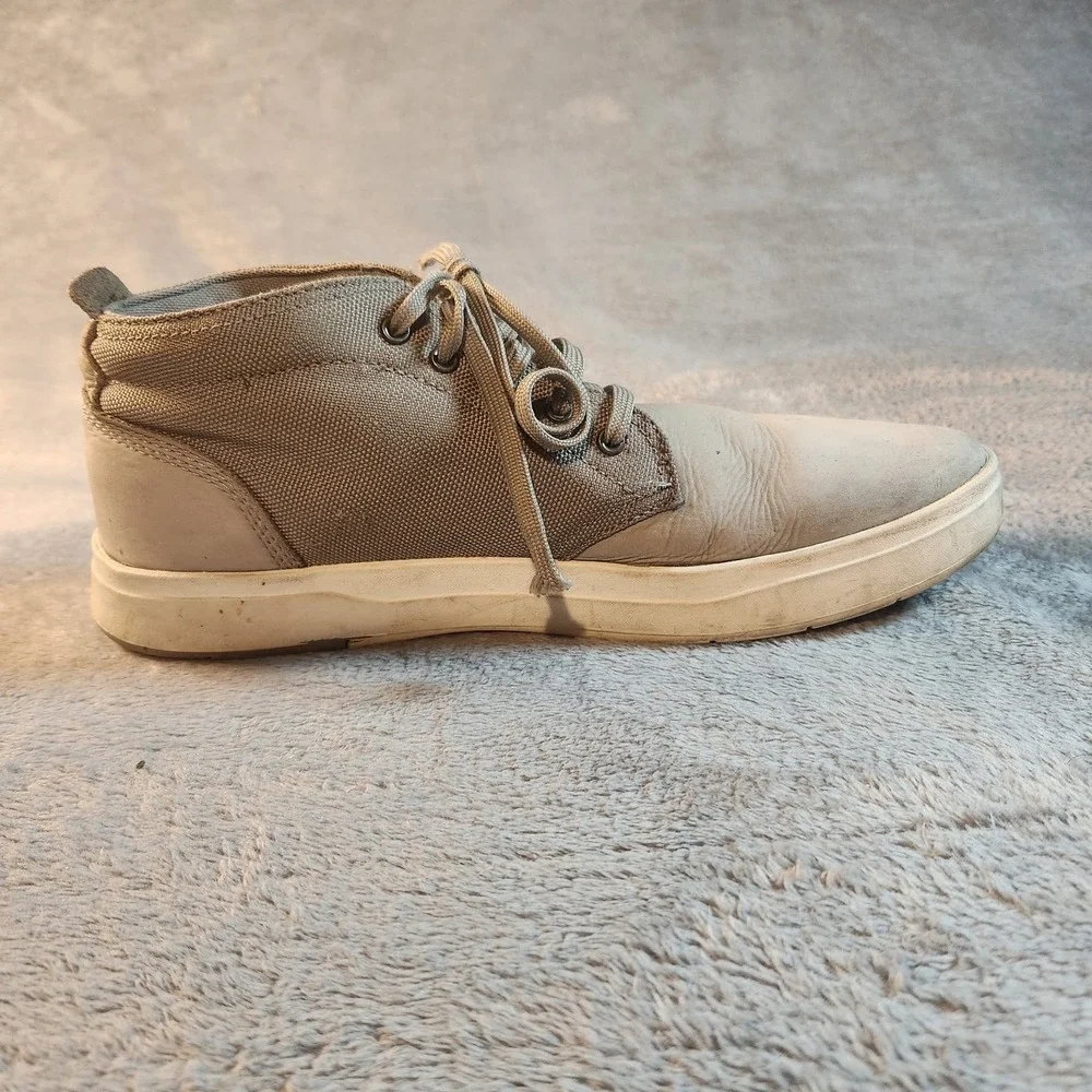 Timberland Boots Mens 10.5 Gray Davis Square Chukka Defender Canvas Suede